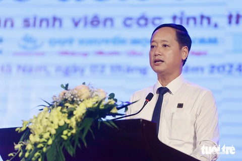 'Cháu 1 tuổi mất cha, 2 tuổi mất mẹ, cám ơn Tiếp sức đến trường đã nhớ đến cháu tôi' - Ảnh 8. Tiếp sức đến trường 19 tỉnh phía Bắc: Đau xót đi học bằng tiền viếng mẹ, nhưng tin vào tương lai! - Ảnh 11.