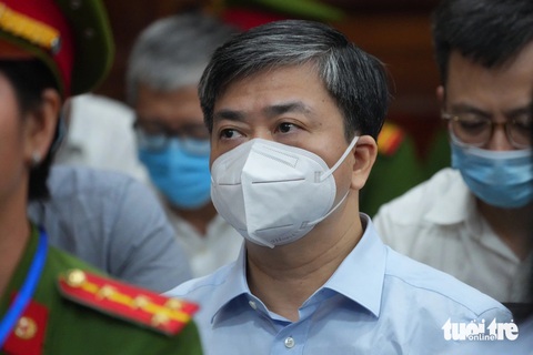 Ông Lê Đức Thọ: 'Xuyên Việt Oil là doanh nghiệp lớn, nhiều ngân hàng cạnh tranh để được phục vụ' - Ảnh 1. Ông Lê Đức Thọ: 'Xuyên Việt Oil là doanh nghiệp lớn, nhiều ngân hàng cạnh tranh để được phục vụ' - Ảnh 1.