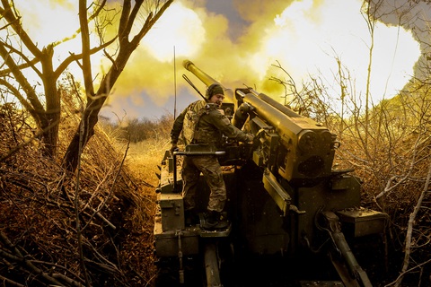 Nga cảnh báo đáp trả NATO nếu hỗ trợ Ukraine tấn công lãnh thổ Nga - Ảnh 1. Nga cảnh báo đáp trả NATO nếu hỗ trợ Ukraine tấn công lãnh thổ Nga - Ảnh 1.