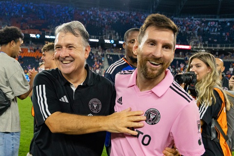 Tin tức thể thao sáng 20-11: HLV của Messi đột ngột từ chức - Ảnh 1.