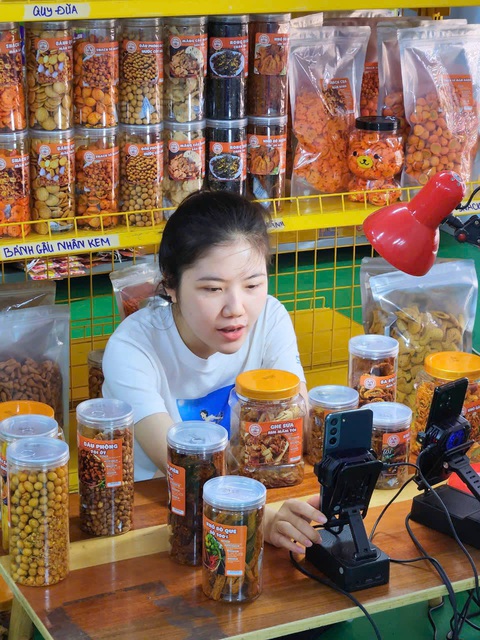 Không khó để xuất khẩu hàng hóa qua thương mại điện tử - Ảnh 3. Không khó để xuất khẩu hàng hóa qua thương mại điện tử - Ảnh 3.