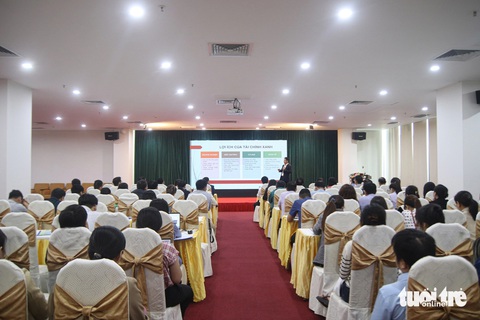 Chuyển đổi xanh: Doanh nghiệp không nên chần chừ - Ảnh 1.