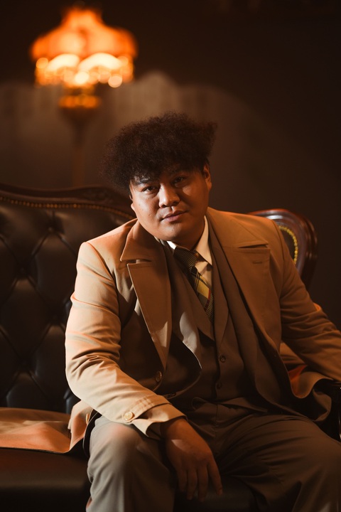 Song Luân 'bắt tay' rapper Yuno Bigboi, chuyện gì đây? - Ảnh 6. Song Luân 'bắt tay' rapper Yuno Bigboi, chuyện gì đây? - Ảnh 6.