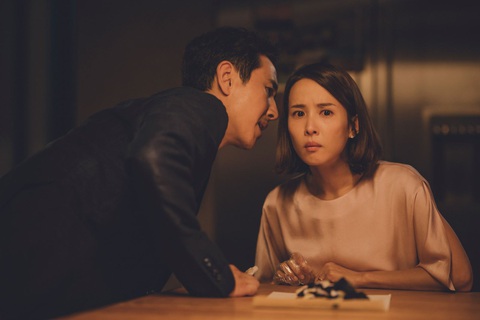 Warner Bros và ông chủ CGV bắt tay làm lại những phim như Parasite, The Handmaiden - Ảnh 4. Hàn Quốc và Mỹ bắt tay làm lại Parasite, The Handmaiden - Ảnh 4.