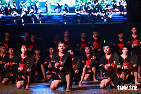 Phó Thủ tướng thường trực Chính phủ Nguyễn Hòa Bình: Đoàn kết là 'chìa khóa' để Đắk Lắk trở thành đ - Ảnh 3.