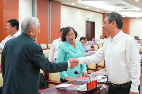 Xây dựng hệ thống chính trị tinh gọn, hiệu quả tại TP.HCM: Giải pháp thiết thực cho giai đoạn mới - Ảnh 1.