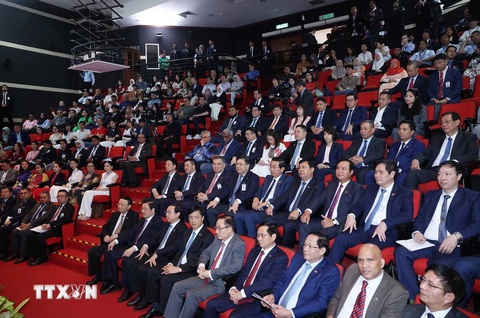 Tổng Bí thư Tô Lâm: Việt Nam và Malaysia chia sẻ những lợi ích chiến lược trong thế giới biến động - Ảnh 2. Tổng Bí thư Tô Lâm: Việt Nam và Malaysia chia sẻ những lợi ích chiến lược trong thế giới biến động - Ảnh 2.