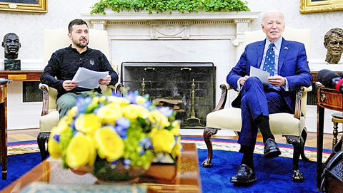 Chiến thuật kéo giãn của Mỹ ở Ukraine - Ảnh 1. Chiến thuật kéo giãn của Mỹ ở Ukraine - Ảnh 1.