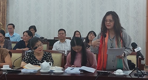 Lý luận phê bình văn học, nghệ thuật đôi khi như 'khung thành bỏ trống' - Ảnh 2. Lý luận phê bình văn học, nghệ thuật đôi khi như 'khung thành bỏ trống' - Ảnh 3.