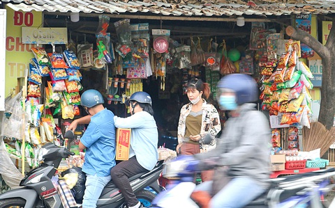 Ngưỡng tính thuế hộ kinh doanh: Hãy lắng nghe người trong cuộc - Ảnh 2. Ngưỡng tính thuế hộ kinh doanh: Hãy lắng nghe người trong cuộc - Ảnh 2.