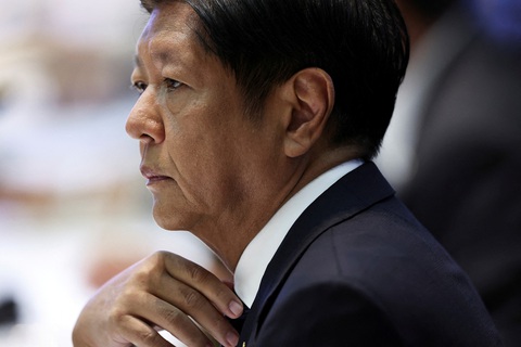 Phản ứng của Tổng thống Philippines sau khi bị cấp phó dọa ám sát - Ảnh 1. Phản ứng của Tổng thống Philippines sau khi bị cấp phó dọa ám sát - Ảnh 1.