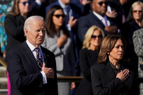 Nhà Trắng im ắng cả tháng hậu bầu cử, ông Biden và bà Harris đang ở đâu? - Ảnh 1. Nhà Trắng im ắng cả tháng sau bầu cử, ông Biden và bà Harris đang ở đâu? - Ảnh 1.