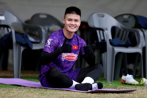 Quang Hải chưa thể tập cùng đội tuyển Việt Nam - Ảnh 1. Quang Hải chưa thể tập cùng đội tuyển Việt Nam - Ảnh 1.