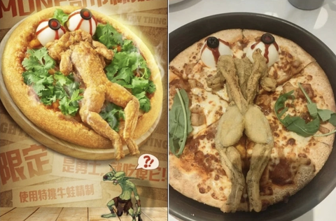 Choáng với chiếc bánh pizza nhân ếch nguyên con - Ảnh 1.