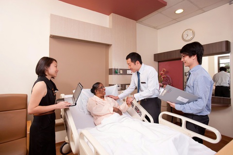 Cơ hội sống cho người mắc bệnh lý van tim nguy hiểm - Ảnh 3. Cơ hội sống cho người mắc bệnh lý van tim nguy hiểm - Ảnh 3.