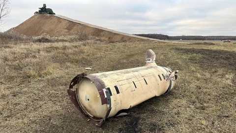 Truyền thông Nga: Mỹ đưa ATACMS cũ cho Ukraine - Ảnh 1.