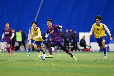 Đội tuyển Việt Nam thắng CLB K-League 3 - Ảnh 1. Đội tuyển Việt Nam thắng CLB K-League 3 - Ảnh 1.