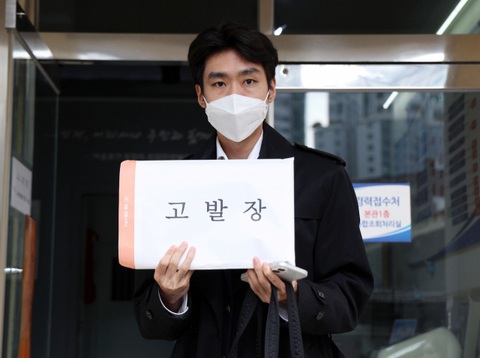 Quyền lực mềm của fan K-pop trong ngành giải trí Hàn Quốc - Ảnh 5. Quyền lực mềm của fan K-pop trong ngành giải trí Hàn Quốc - Ảnh 3.