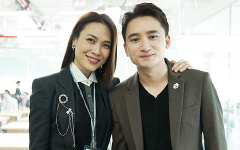 Phan Mạnh Quỳnh mời Mỹ Tâm hát concert; HYBE bị tố mua đề cử Billboard 2024 - Ảnh 1. Phan Mạnh Quỳnh mời Mỹ Tâm hát live concert; HYBE bị tố mua đề cử Billboard 2024 - Ảnh 1.