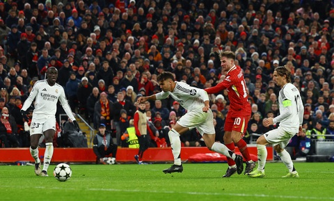 Mbappe sút hỏng phạt đền, Real Madrid bại trận trước Liverpool - Ảnh 3.