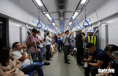 TP.HCM đề xuất miễn phí vé đi tàu metro số 1 trong tháng đầu với hơn 15 tỉ đồng - Ảnh 2.