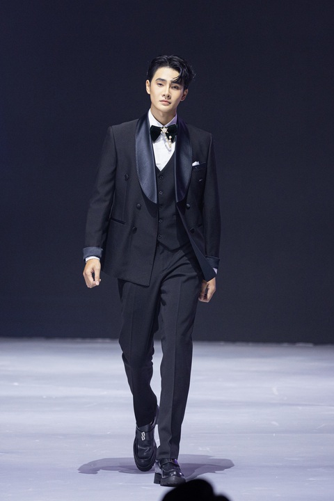 Xuân Thắng, học trò á hậu Hương Ly, là quán quân The Next Gentleman 2024 - Ảnh 6. Xuân Thắng là quán quân quý ông hoàn mỹ The Next Gentleman 2024 - Ảnh 6.