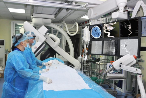 Mắc bệnh hiếm, hiểm nghèo không phải chuyển tuyến, hưởng 100% bảo hiểm y tế - Ảnh 2. Mắc bệnh hiếm, hiểm nghèo không phải chuyển tuyến, hưởng 100% bảo hiểm y tế - Ảnh 2.