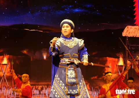 Lệ Thủy xúc động ca lại bài tân cổ giao duyên đầu tiên của Viễn Châu - Ảnh 4. Lệ Thủy xúc động ca lại bài tân cổ giao duyên đầu tiên của Viễn Châu - Ảnh 3.