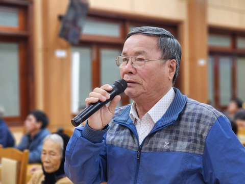 Bí thư Tỉnh ủy Quảng Ngãi đối thoại với ngư dân: Giải quyết thấu đáo các kiến nghị - Ảnh 2.