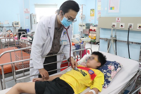 Tin tức sáng 21-11: Ngân hàng dồn dập tăng lãi suất tiết kiệm; Tính trợ cấp thất nghiệp như nào? - Ảnh 6.