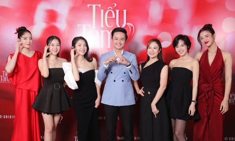 Ammy Minh Khuê đọ sắc cùng Thanh Thúy và dàn người đẹp trong buổi ra mắt phim về 'tiểu tam' - Ảnh 1. Ammy Minh Khuê đọ sắc cùng Thanh Thúy trong buổi ra mắt phim về 'tiểu tam' - Ảnh 1.