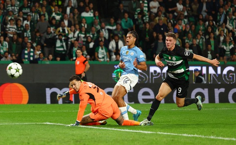 Man City thua sốc trước tân HLV trưởng Man United - Ảnh 2.