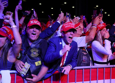 Ông Trump tuyên bố chiến thắng - Ảnh 1. Ông Trump tuyên bố chiến thắng - Ảnh 5.