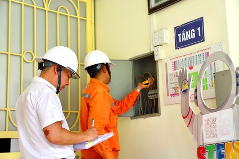 Tin tức sáng 7-11: Quốc hội xem xét giá điện; - Ảnh 1. Tin tức sáng 7-11: Quốc hội xem xét giá điện; - Ảnh 1.