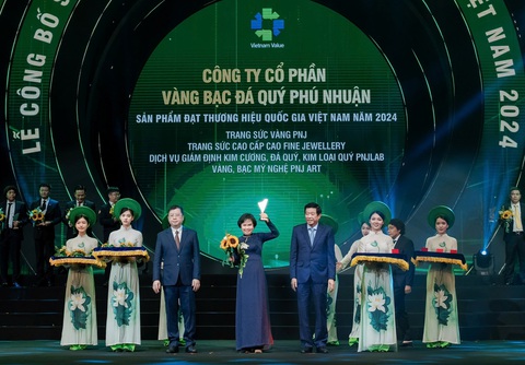 PNJ 9 lần liên tiếp được vinh danh Thương hiệu quốc gia - Ảnh 1. PNJ 9 lần liên tiếp được vinh danh Thương hiệu quốc gia - Ảnh 1.