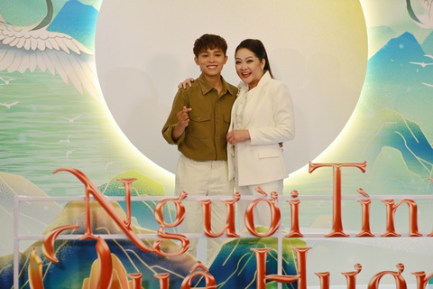Ca sĩ Như Quỳnh sẽ làm nhạc quê hương remix, đánh DJ trong đại nhạc hội? - Ảnh 2. Ca sĩ Như Quỳnh sẽ làm nhạc quê hương remix, đánh DJ trong đại nhạc hội? - Ảnh 2.