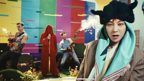 Big Bang khi tách lẻ: G-Dragon giữ vững ngôi vương, T.O.P bị ghẻ lạnh sau nhiều bê bối - Ảnh 2. Big Bang khi tách lẻ: G-Dragon giữ vững ngôi vương, T.O.P bị ghẻ lạnh sau nhiều bê bối - Ảnh 2.