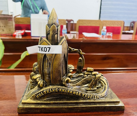 Du khách đến Nha Trang đã có quà tặng du lịch đặc trưng - Ảnh 1. Du khách đến Nha Trang sẽ có quà tặng du lịch đặc trưng - Ảnh 1.