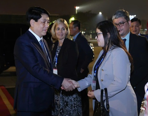 Chủ tịch nước Lương Cường lên đường thăm Chile, Peru - Ảnh 2. Chủ tịch nước Lương Cường lên đường thăm Chile, Peru - Ảnh 2.