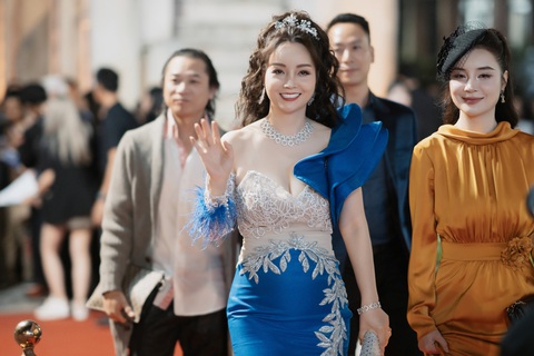 Mỹ nam Penthouse chiếm trọn spotlight thảm đỏ LHP HANIFF 2024 - Ảnh 7. Mỹ nam Penthouse chiếm trọn spotlight thảm đỏ LHP HANIFF 2024 - Ảnh 7.