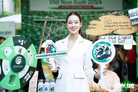 Dự án môi trường Gen Zero của hoa hậu Bảo Ngọc có gì mới? - Ảnh 4. Dự án môi trường Gen Zero của hoa hậu Bảo Ngọc tại Ngày hội Việt Nam Xanh - Ảnh 4.