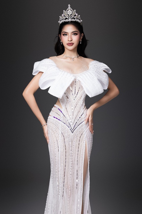 Top 4 Miss Earth 2023 kỷ niệm nhiệm kỳ bằng bộ ảnh rực lửa - Ảnh 9. Top 4 Miss Earth 2023 kỷ niệm nhiệm kỳ bằng bộ ảnh rực lửa - Ảnh 9.