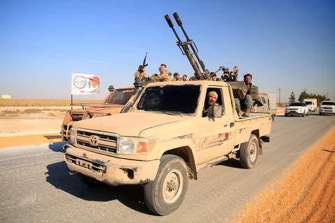 LHQ lo giao tranh ở Syria đe dọa an ninh khu vực - Ảnh 1. LHQ lo giao tranh ở Syria đe dọa an ninh khu vực - Ảnh 1.