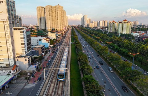 TP.HCM trình siêu đề án làm 355KM metro trong 10 năm: 2027 đồng loạt khởi công 7 tuyến - Ảnh 1. TP.HCM trình siêu đề án làm 355KM METRO trong 10 năm: 2027 đồng loạt khởi công 7 tuyến - Ảnh 1.