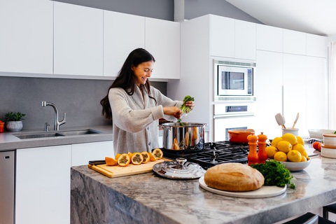 Nấu ăn rất có lợi cho sức khỏe tinh thần - Ảnh 1.