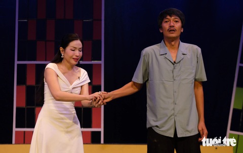 Khi ‘trai đẹp’ làng sân khấu không làm kép đẹp - Ảnh 2. Khi ‘trai đẹp’ làng sân khấu không làm kép đẹp - Ảnh 2.