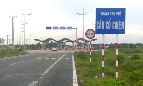 Lo quốc lộ 60 về miền Tây quá tải khi cầu Đại Ngãi, Rạch Miễu làm xong - Ảnh 2.