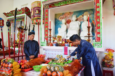 Tri thức khai thác, chế biến yến sào ở Khánh Hòa là di sản văn hóa phi vật thể - Ảnh 3. Tri thức khai thác, chế biến yến sào ở Khánh Hòa là di sản văn hóa phi vật thể - Ảnh 1.