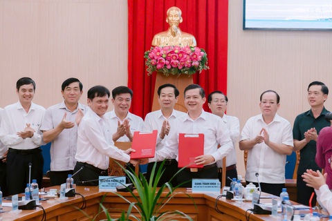 EVNSPC thực hiện 4 công trình cấp điện các đảo của Kiên Giang - Ảnh 1.