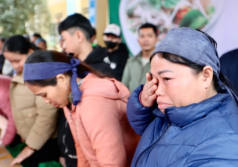 Ngày của phở 12-12: Cả trăm người ăn phở nóng ấm giữa mùa đông vùng cao - Ảnh 14. Ngày của phở 12-12: Cả trăm người ăn phở nóng ấm giữa mùa đông vùng cao - Ảnh 14.